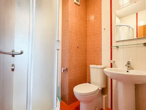 Rent, three bedroom apartment, 105m², Preko Morače, Podgorica - image 11