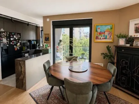 Sale, three bedroom apartment, 69m², Južni Bulevar, Vračar Sve Podlokacije - image 2