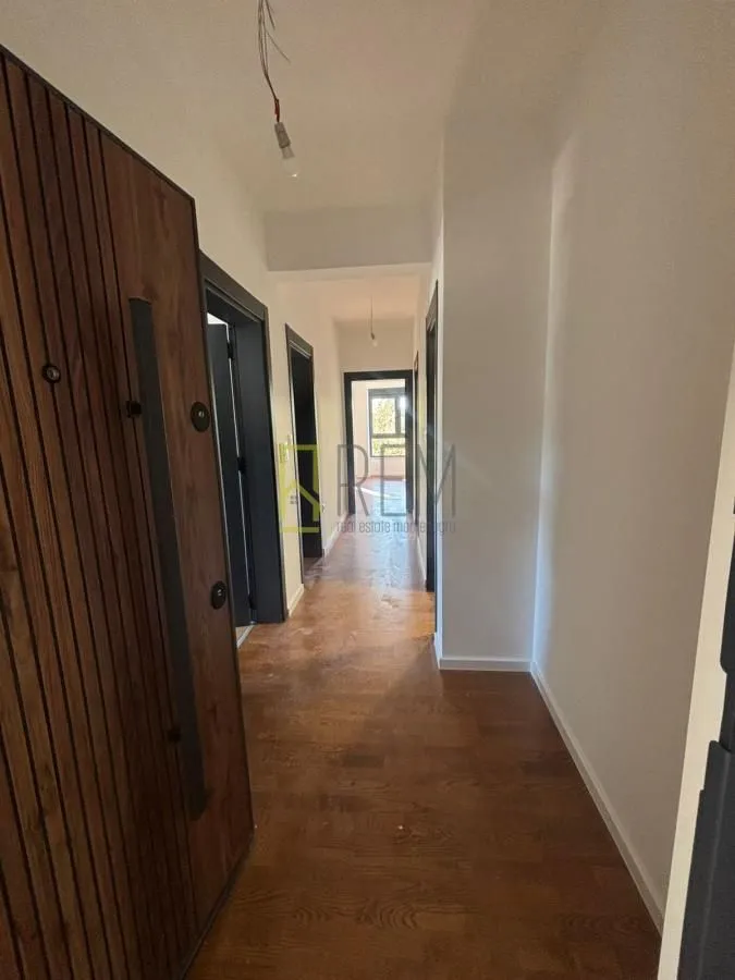 Prodaja, dvosoban stan, 68m², City Kej, Podgorica
