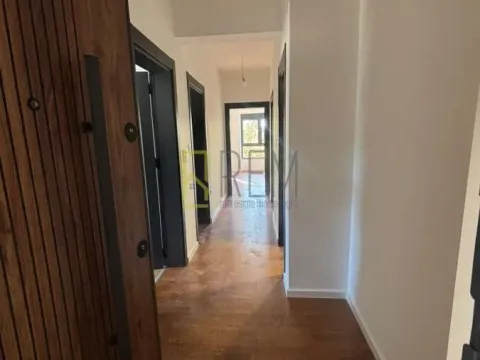 Prodaja, dvosoban stan, 68m², City Kej, Podgorica - image 9