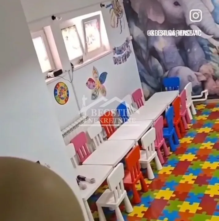 Izdavanje, poslovni prostor, 89m², Obrenovac, Beograd