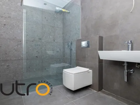 Prodaja, stan, 141m², Podgorica, Crna Gora - image 3