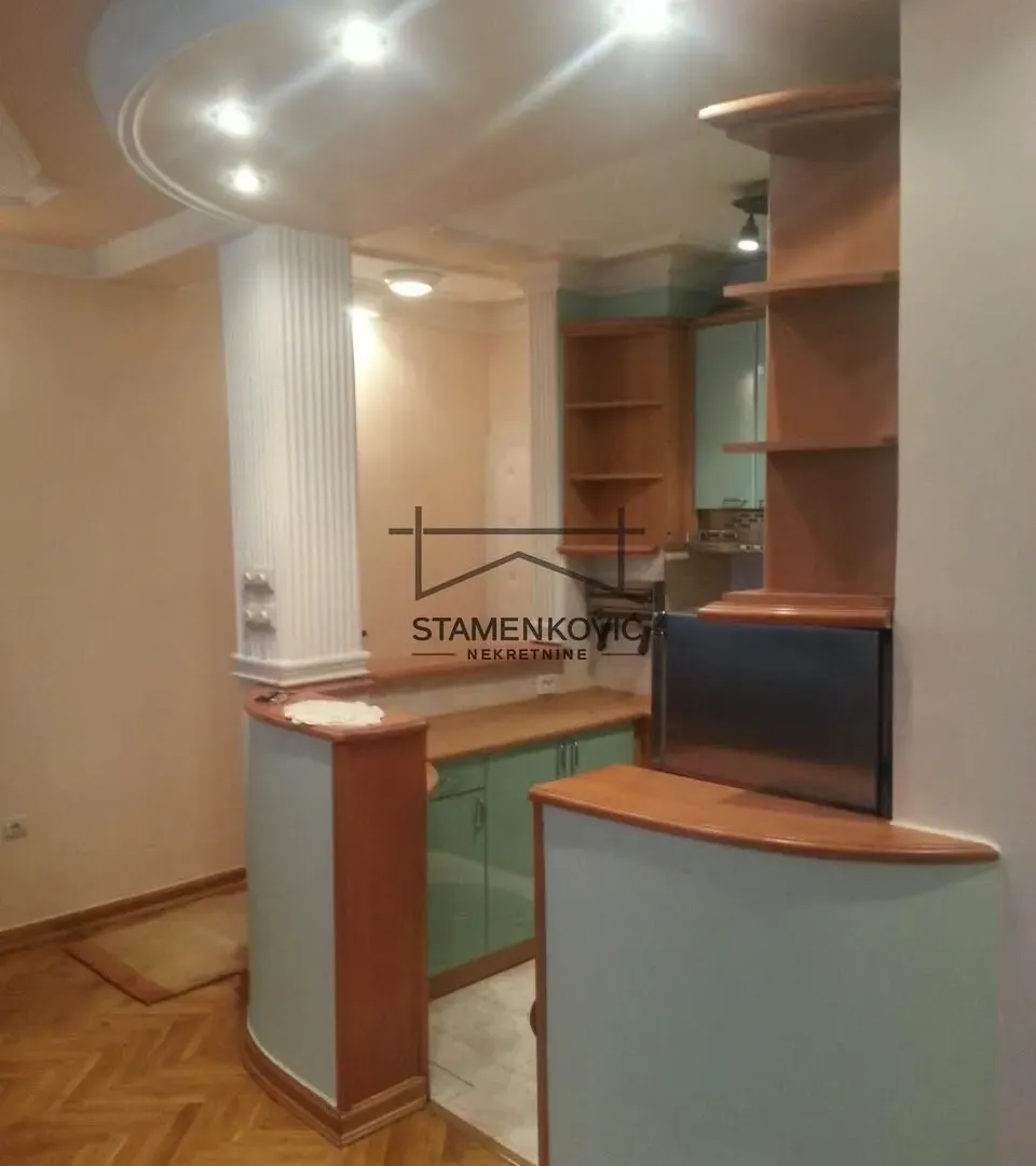 Prodaja, dvosoban stan, 56m², Grbavica, Novi Sad Sve Podlokacije