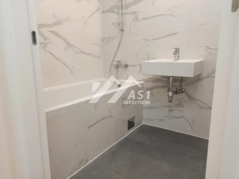 Izdavanje, jednosoban stan, 42m², Novi Sad Sve Podlokacije, Novi Sad - image 8