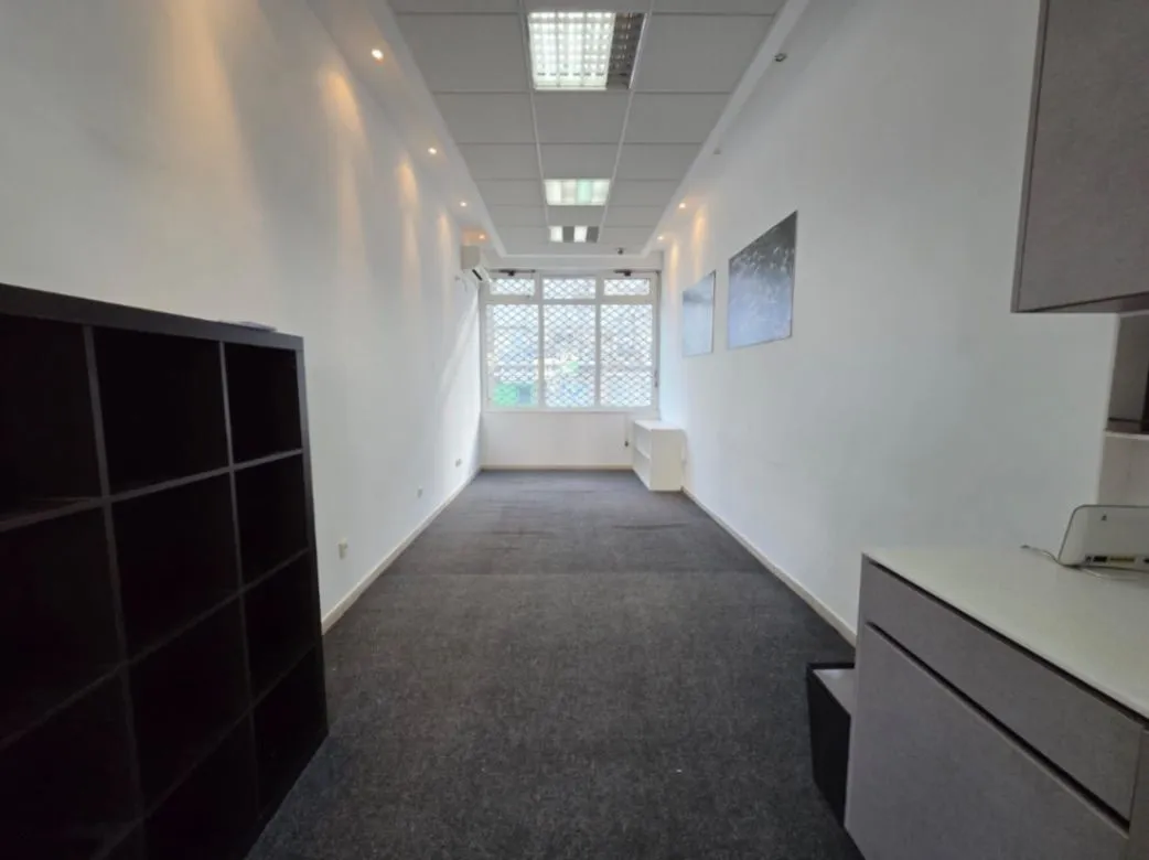 Izdavanje, poslovni prostor, 27m², Preko Morače, Podgorica