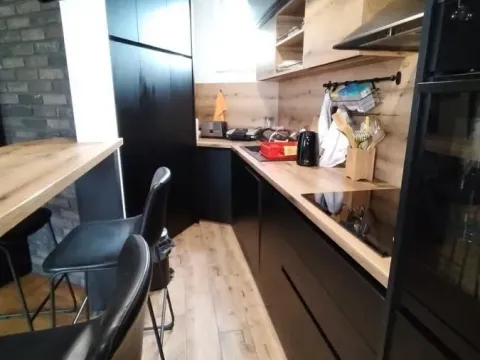 Izdavanje, trosoban stan, 67m², Bulevar patrijarha Pavla, Novi Sad Sve Podlokacije - image 15