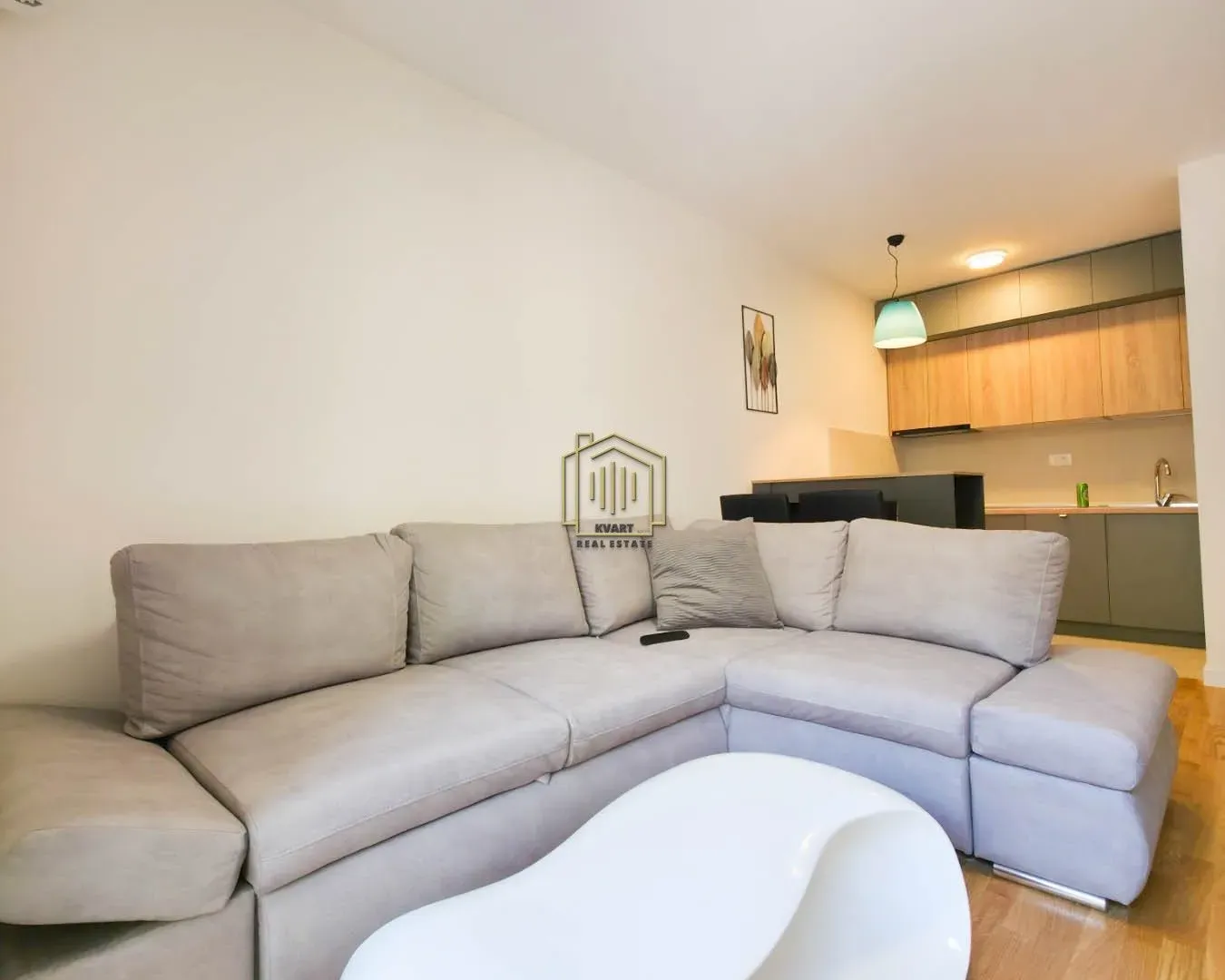 Rent, one bedroom apartment, 40m², Pobrežje, Podgorica