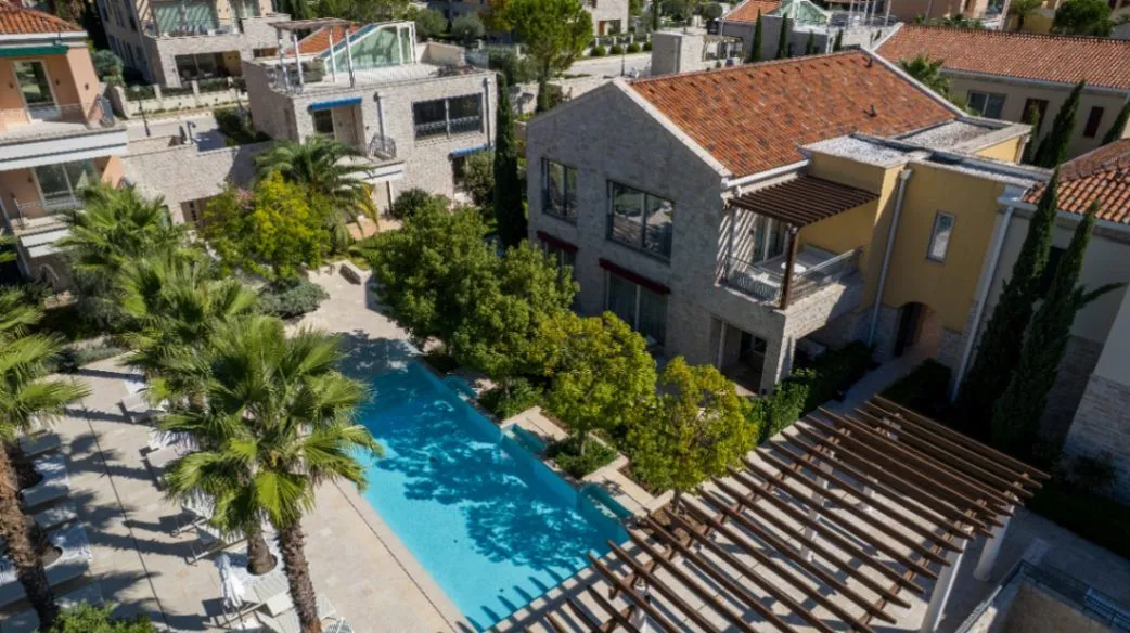 Sale, three bedroom apartment, 180m², Portonovi, Herceg Novi