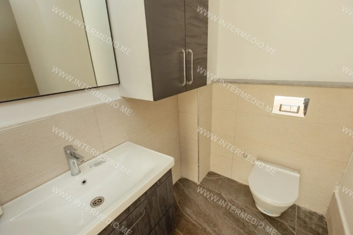 Prodaja, dvosoban stan, 87m², Topla, Herceg Novi