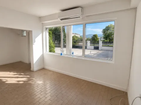 Rent, office space, 110m², Stari Aerodrom, Podgorica - image 8
