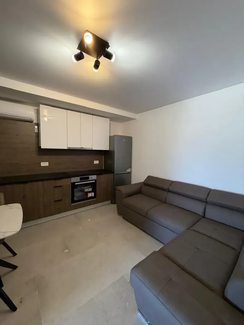 Rent, one bedroom apartment, 45m², Bogišići, Tivat