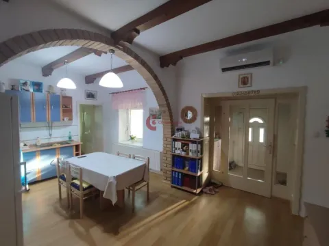 Prodaja, kuća, 153m², Šupljak, Subotica - image 38