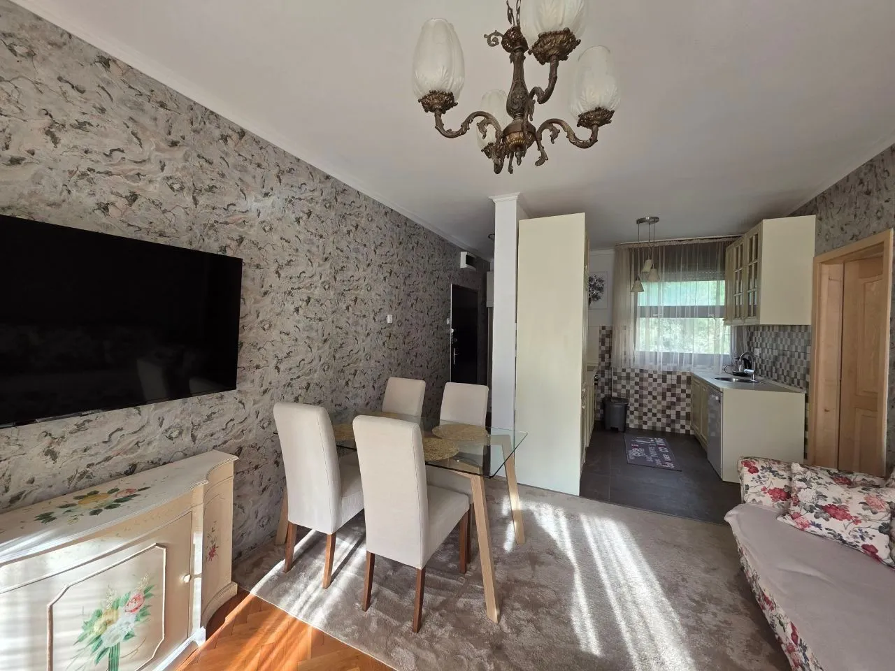 Sale, two bedroom apartment, 50m², Maslinjak, Budva