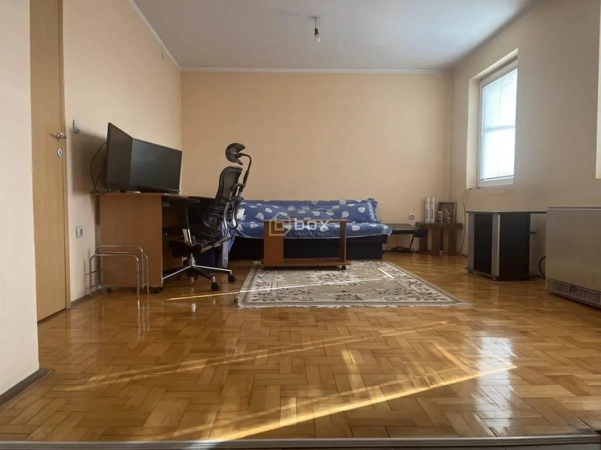 Prodaja, dvosoban stan, 59m², Pantelej, Niš