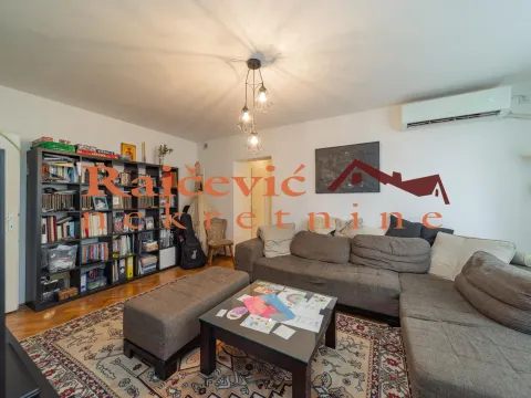 Prodaja, trosoban stan, 71m², Brace Jerković, Voždovac Sve Podlokacije - image 3