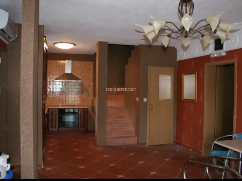 Prodaja, kuća, 210m², Opatovo, Tivat - image 6