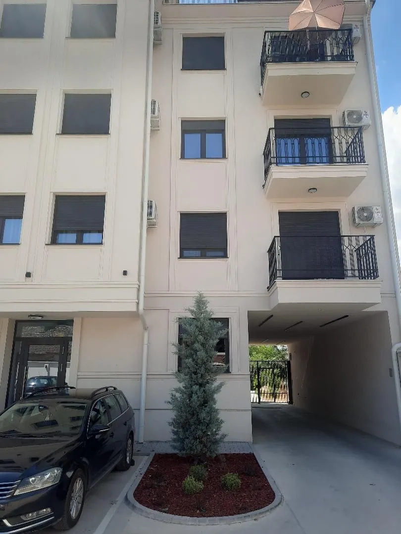 Prodaja, dvosoban stan, 50m², Sremska Mitrovica, Srbija