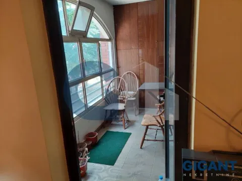 Sale, three bedroom apartment, 80m², Višnjička Banja, Palilula Sve Podlokacije - image 12