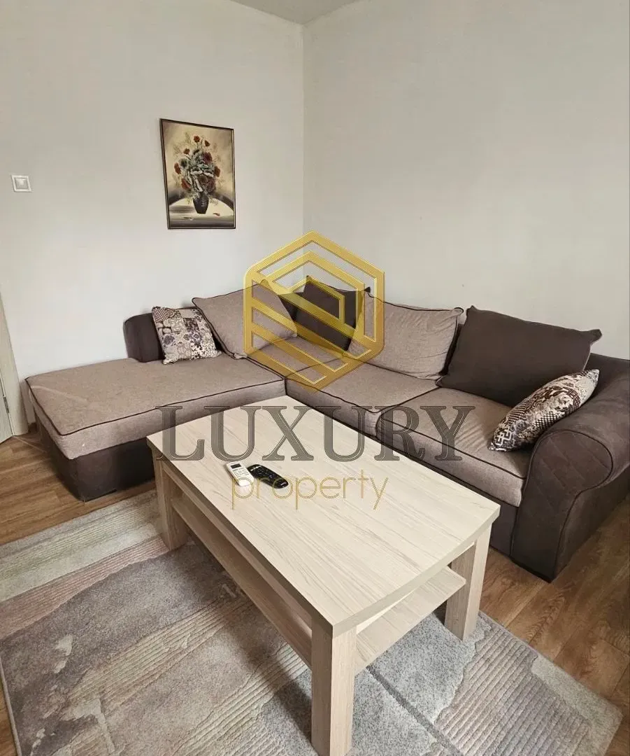 Izdavanje, dvosoban stan, 65m², 1 maj, Podgorica