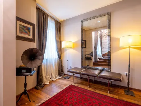 Sale, three bedroom apartment, 192m², Budva, Crna Gora - image 19