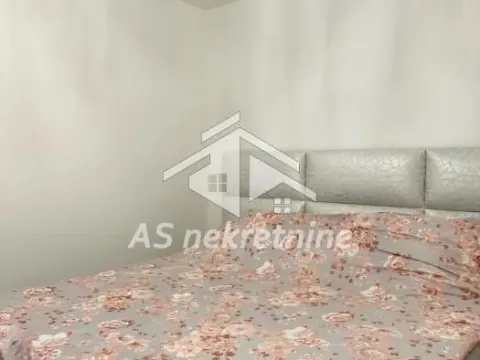 Izdavanje, trosoban stan, 89m², Čubura, Beograd - image 11