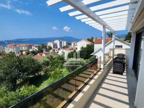 Izdavanje, stan, 45m², Tivat, Crna Gora - image 15