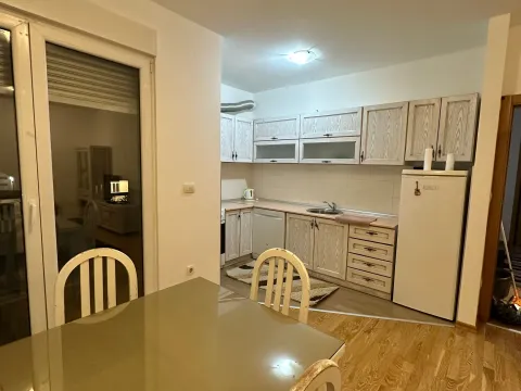 Izdavanje, jednosoban stan, 52m², Nova Dalmatinska, Podgorica - image 3