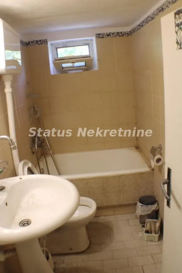 Prodaja, kuća, 92m², Irig, Srbija