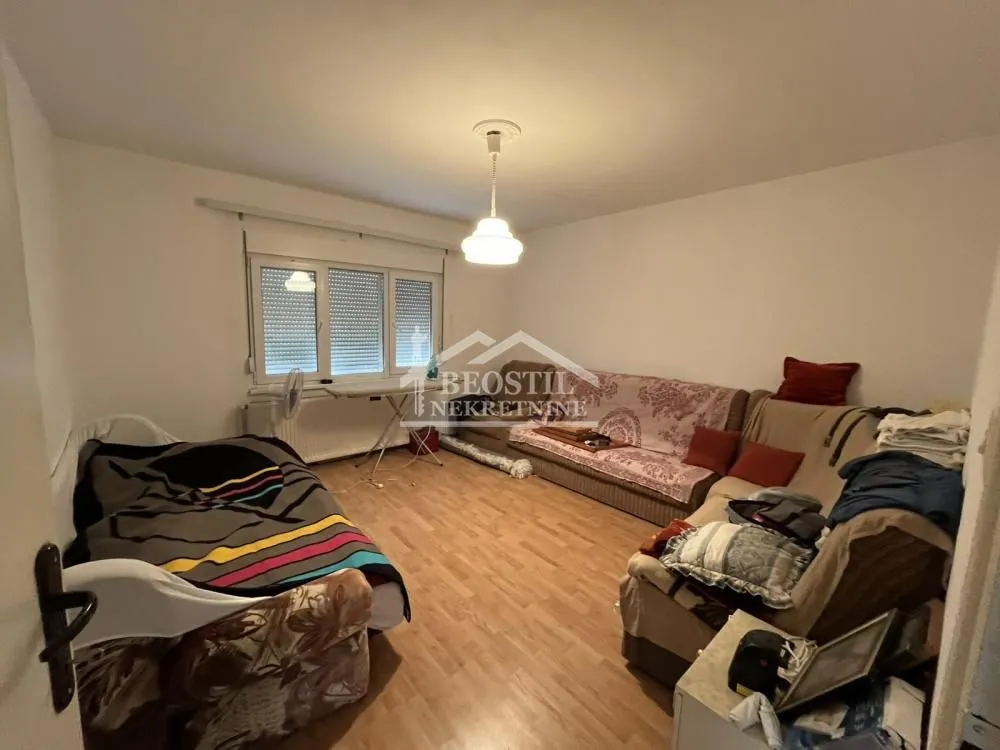 Prodaja, kuća, 987m², Jugovo, Smederevo