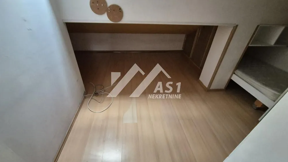 Prodaja, trosoban stan, 92m², Detelinara, Novi Sad Sve Podlokacije