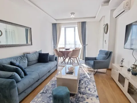 Rent, one bedroom apartment, 49m², Budva, Crna Gora - image 1