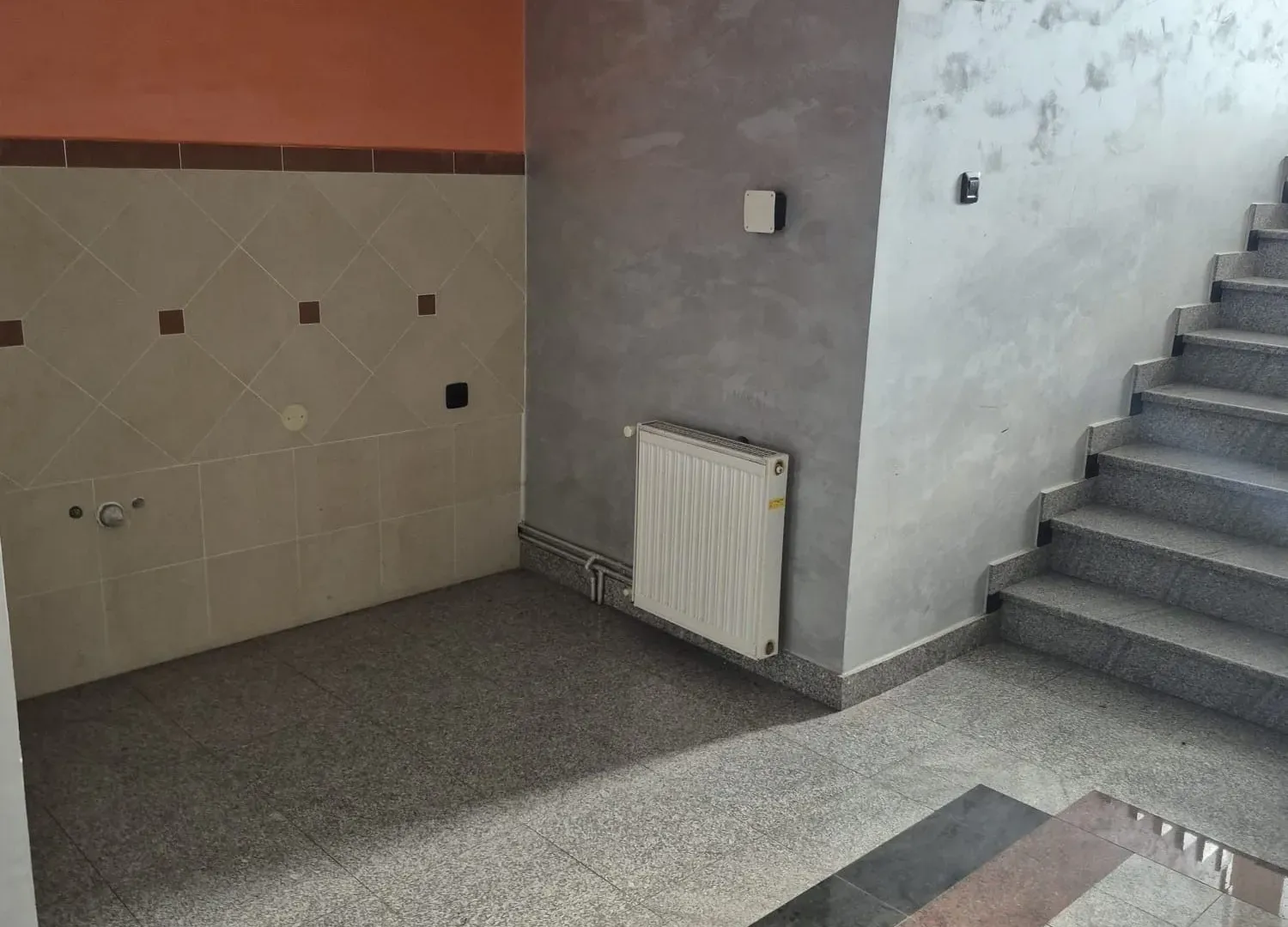 Sale, house, 850m², Krnjaca, Palilula Sve Podlokacije