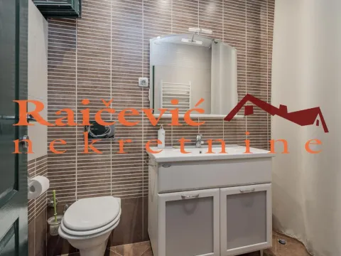 Izdavanje, poslovni prostor, 152m², Voždovac Sve Podlokacije, Beograd - image 11