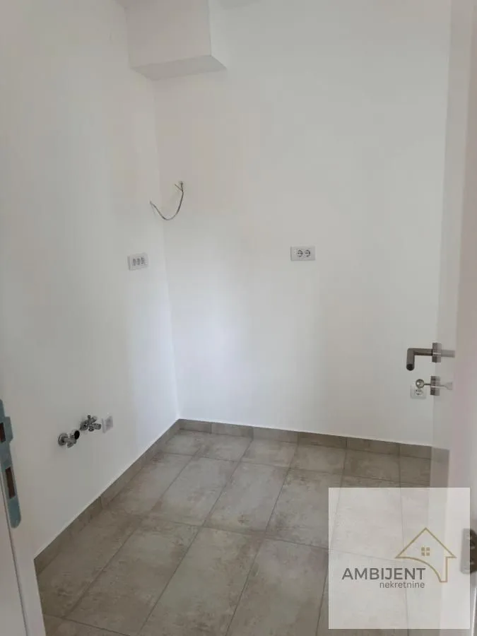 Sale, two bedroom apartment, 42m², Ledine, Beograd