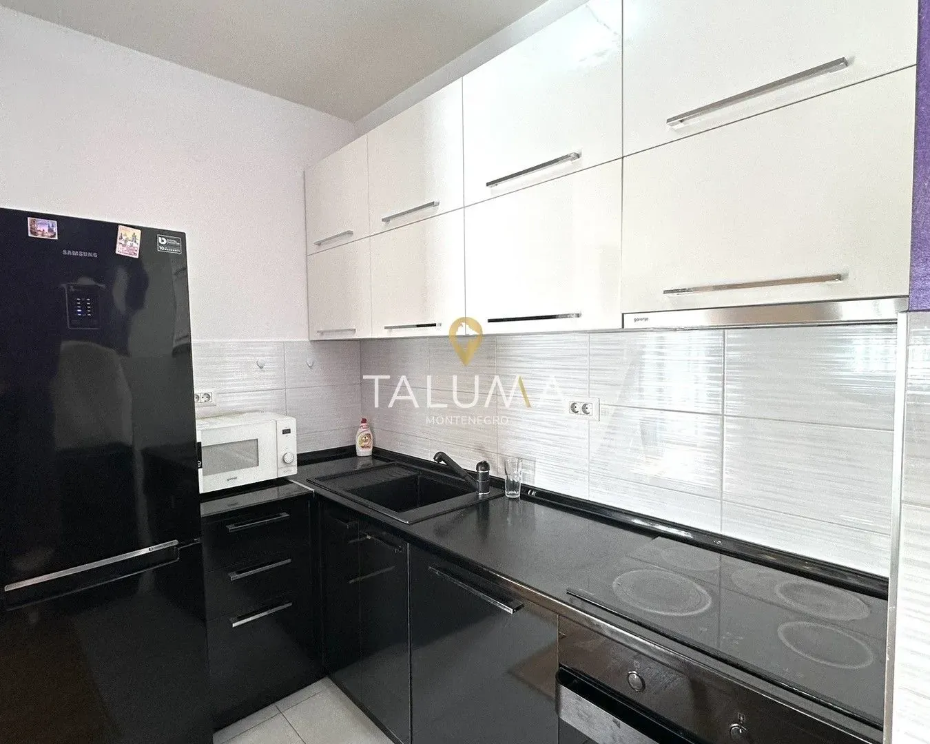 Izdavanje, jednosoban stan, 45m², City Kvart, Podgorica