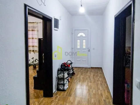 Prodaja, kuća, 83m², Donja Gorica, Podgorica - image 9