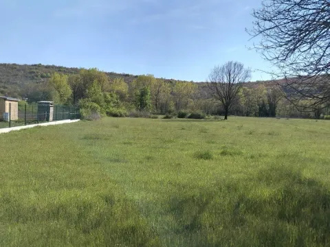 Sale, land lot, 5200m², Danilovgrad, Crna Gora