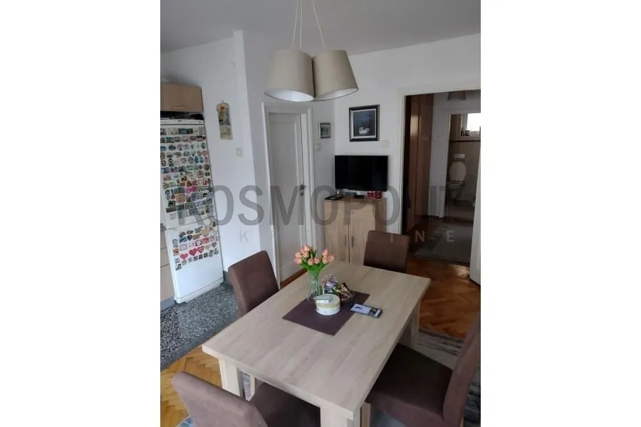 Sale, two bedroom apartment, 61m², Slavujev Venac, Zvezdara Sve Podlokacije