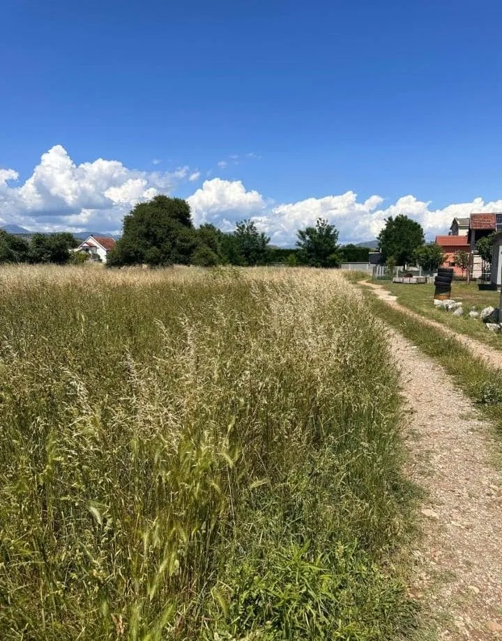 Prodaja, plac, 958m², Donja Gorica, Podgorica