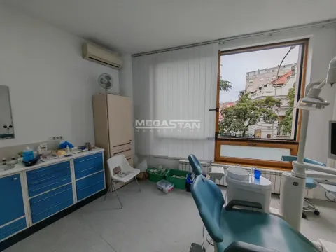 Izdavanje, poslovni prostor, 45m², Stari Grad, Beograd - image 6