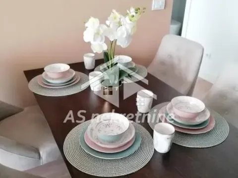 Rent, three bedroom apartment, 69m², Savski Venac, Beograd - image 5