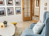 Izdavanje, dvosoban stan, 76m², Centar, Podgorica - image 1