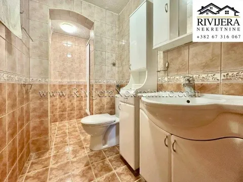 Sale, house, 300m², Stoliv, Kotor - image 6