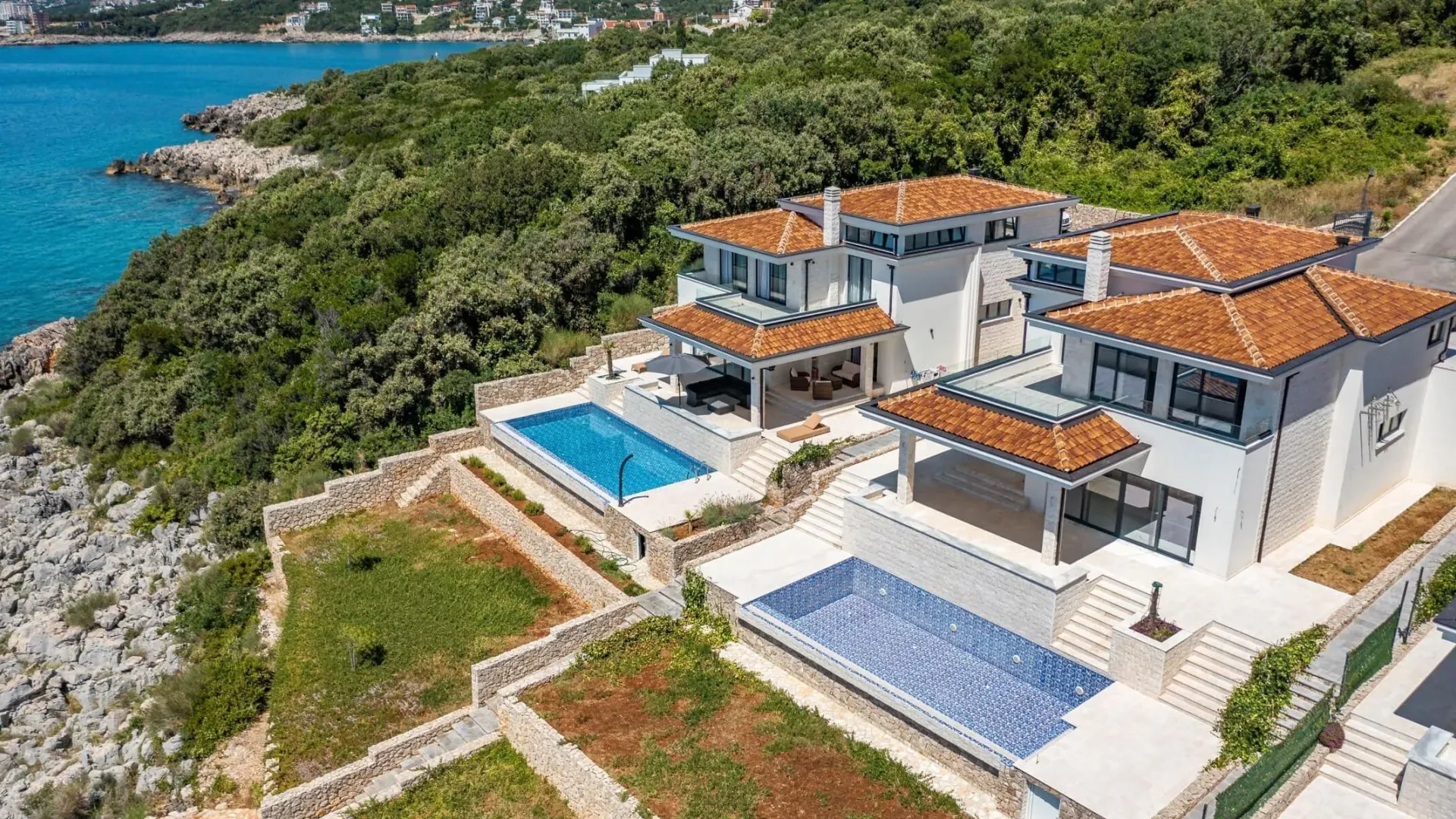 Sale, house, 360m², Utjeha, Bar