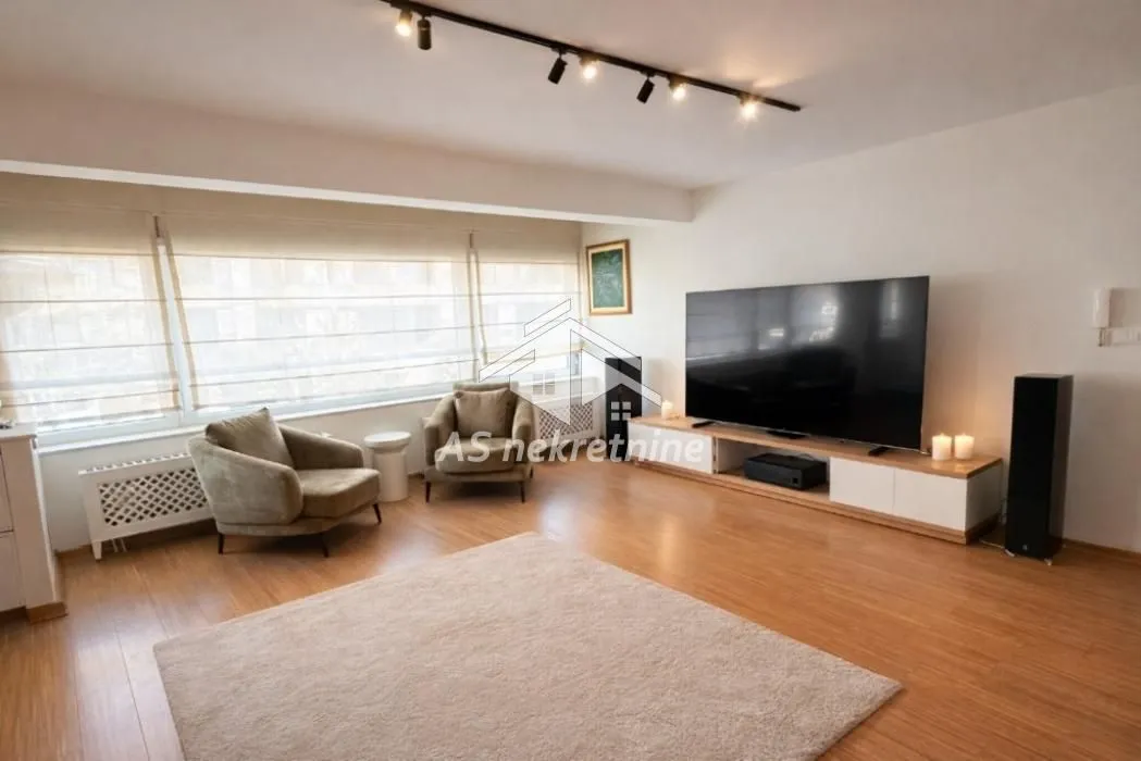 Rent, three bedroom apartment, 100m², Vračar Hram, Vračar Sve Podlokacije