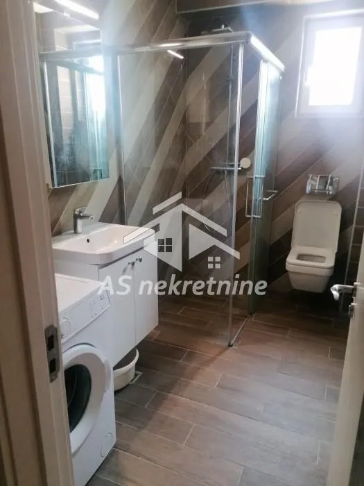 Izdavanje, trosoban stan, 62m², Lekino Brdo, Voždovac Sve Podlokacije