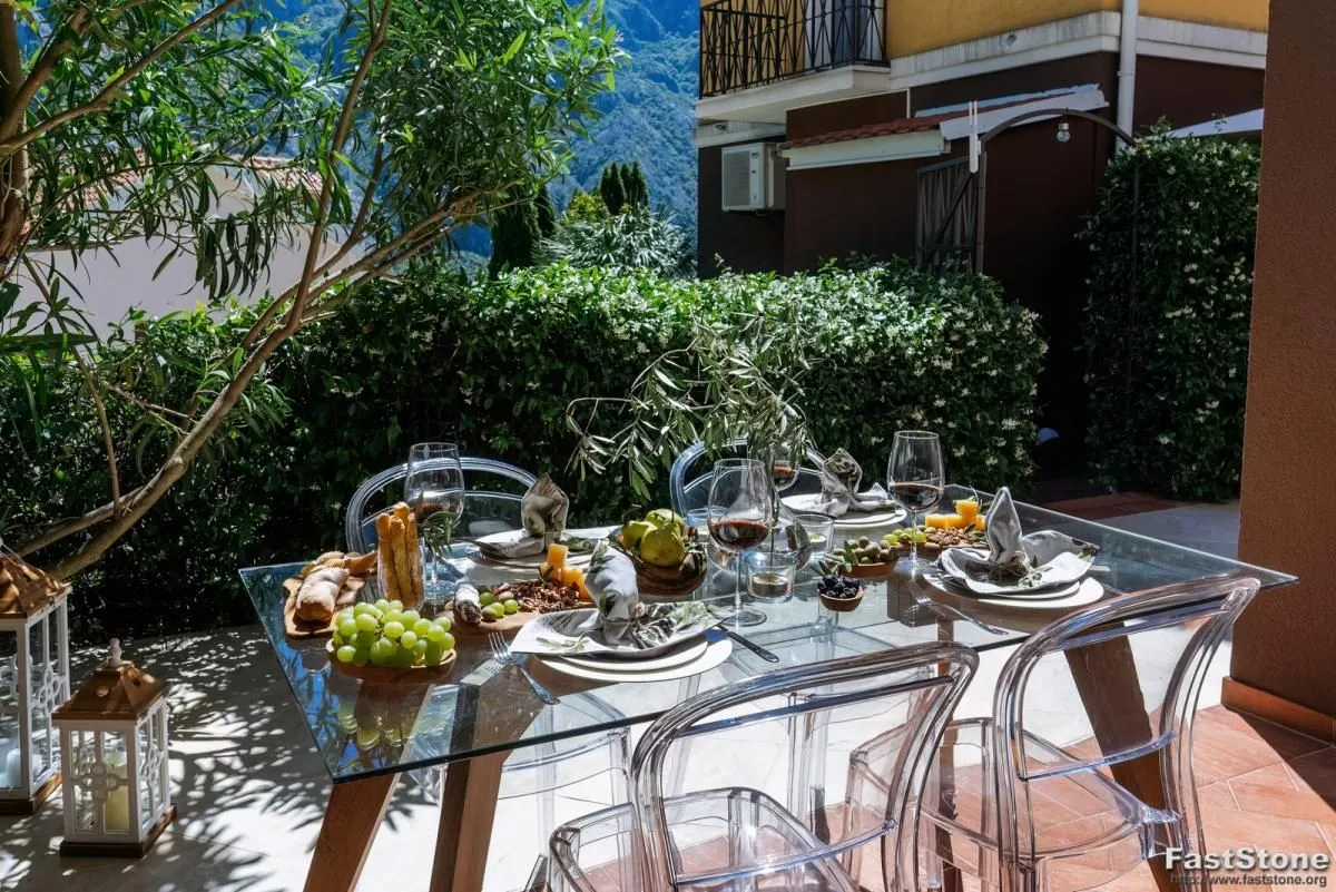 Prodaja, dvosoban stan, 63m², Orahovac, Kotor