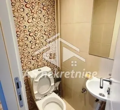 Rent, four bedroom apartment, 110m², Cerak, Beograd - image 13