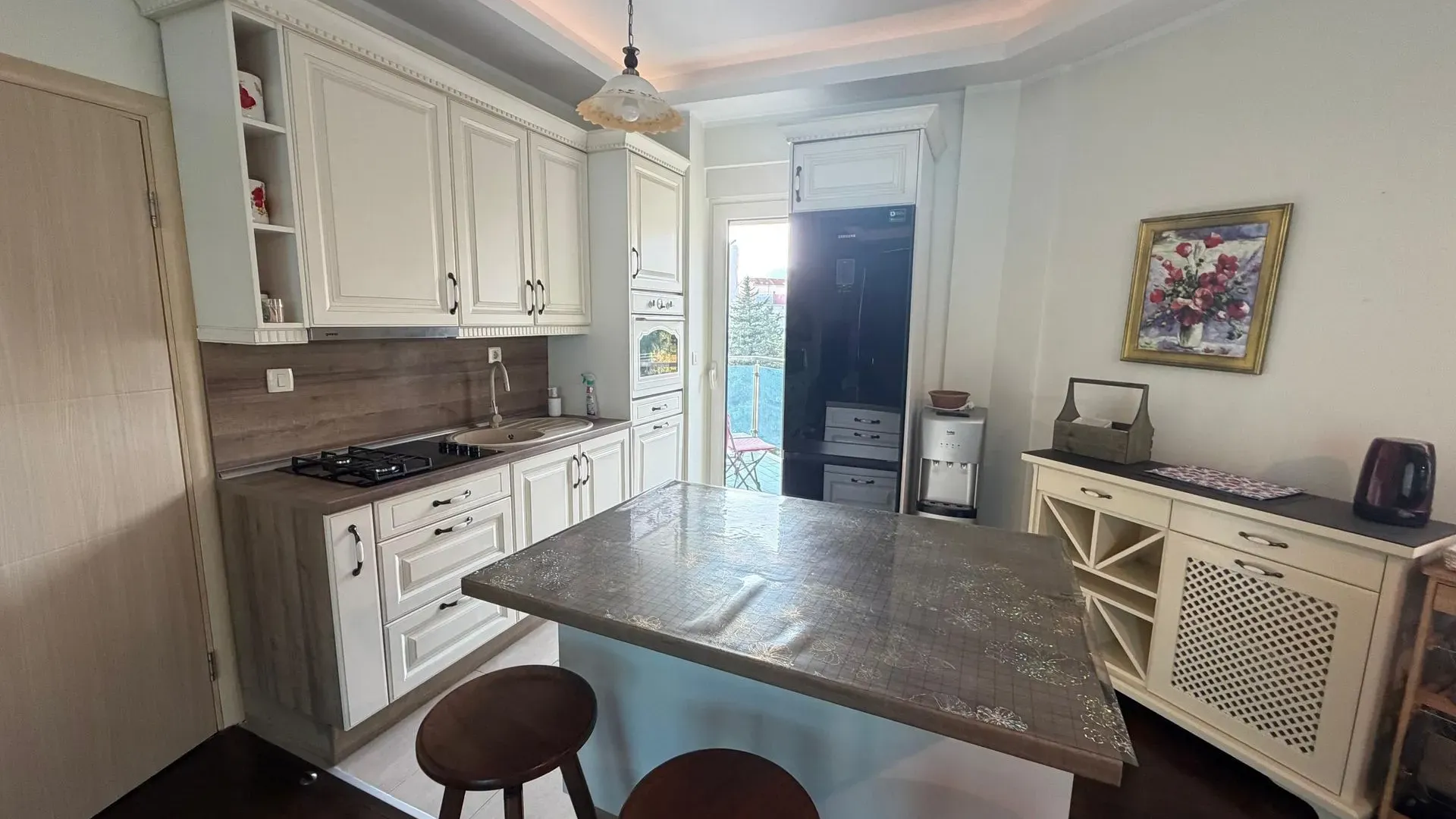 Sale, two bedroom apartment, 89m², Bečići, Budva