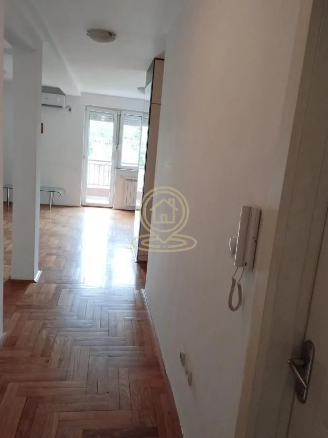 Izdavanje, trosoban stan, 85m², Voždovac Sve Podlokacije, Beograd